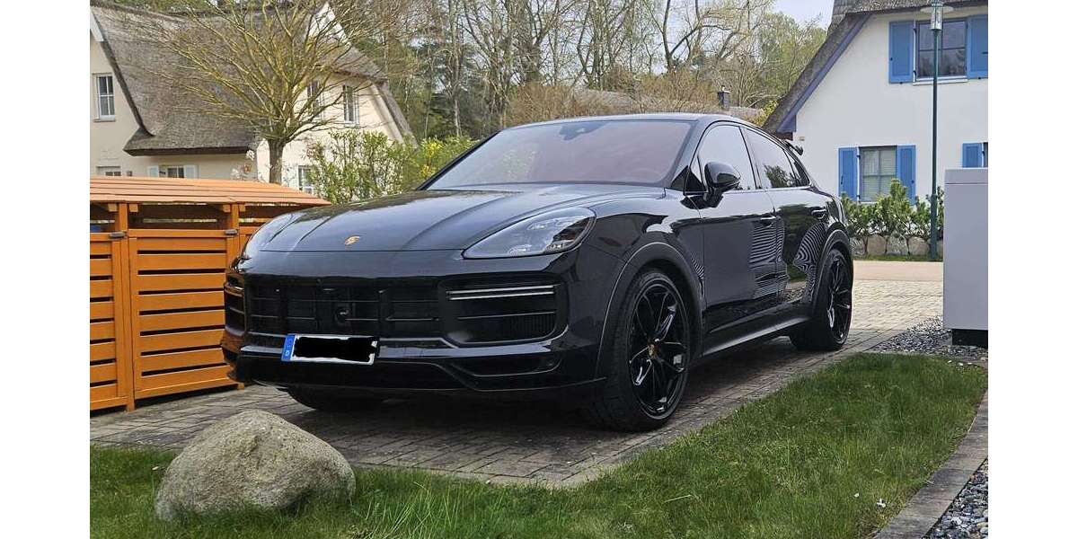Porsche Cayenne 7.000 km 184.000 € Leipzig 04129