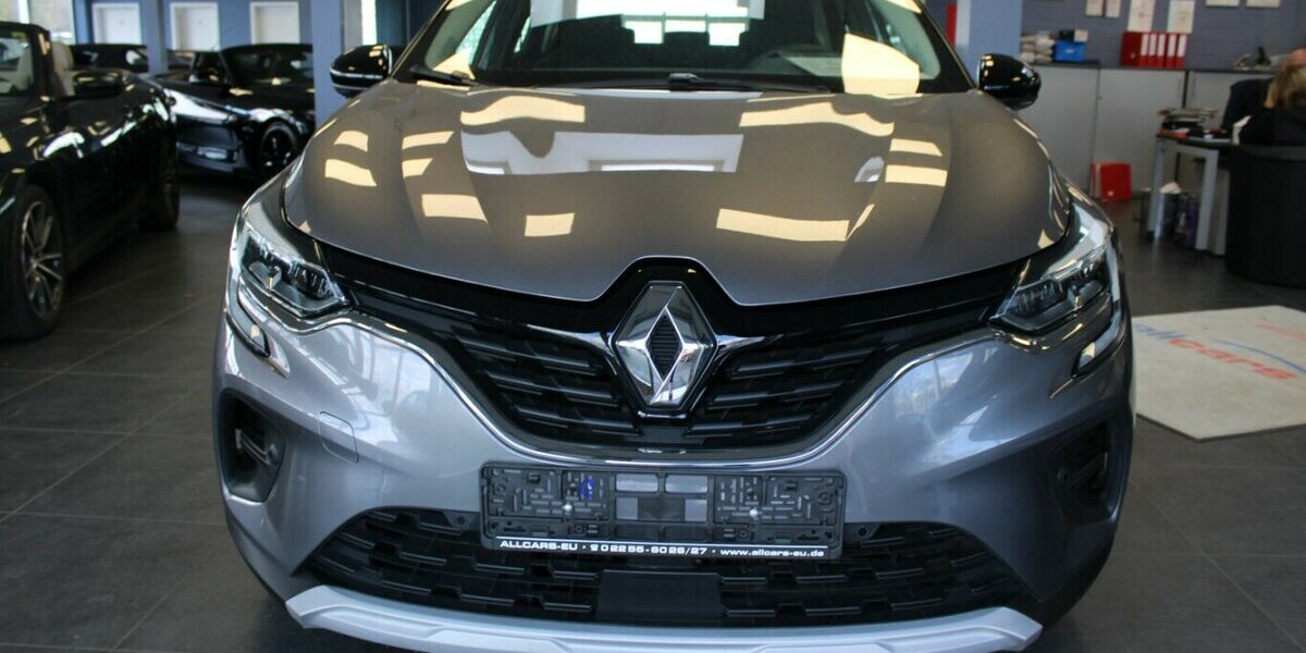Renault Captur TCe Mild Hybrid Evolution 42.263 km 17.980 &euro; Euskirchen 53881
