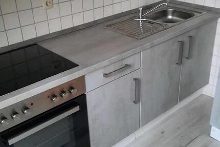 3. Zimmer Wohnung Dachgeschoss zu vermieten ab.1.3.26 3 zimmer