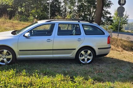 Skoda Octavia 241.300 km 3.499 &euro; Neustadt 35279