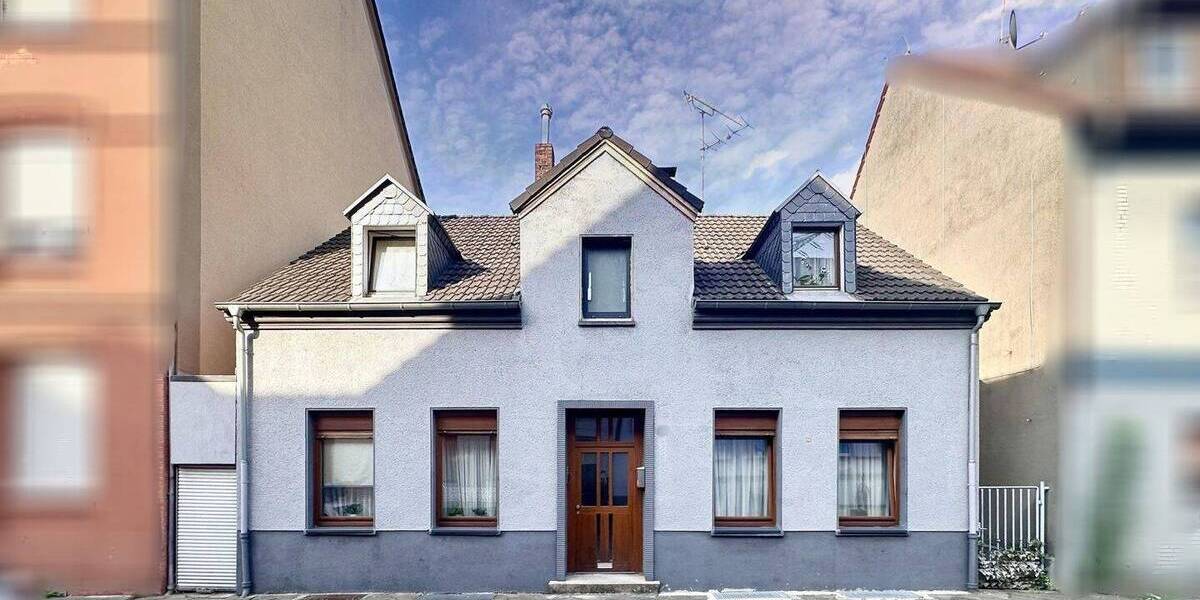 Großzügiges Einfamilienhaus mit 8 Zimmern, Garten und historischem Charme 8 zimmer