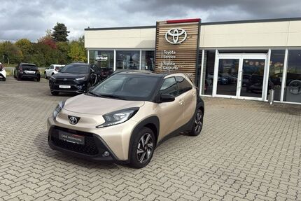 Toyota Aygo (X) 13.690 km 15.950 € Halberstadt 38820