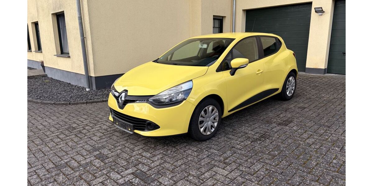 Renault Clio 97.000 km 5.300 &euro; Alflen 56828