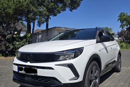Opel Grandland (X) 96.000 km 16.000 &euro; Menden 58708