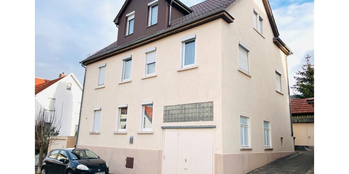 Mehrfamilienhaus, Wohnhaus Pfullingen - 11 Zimmer, 204 m&sup2;, 460.000&euro; | Angebot:26777658