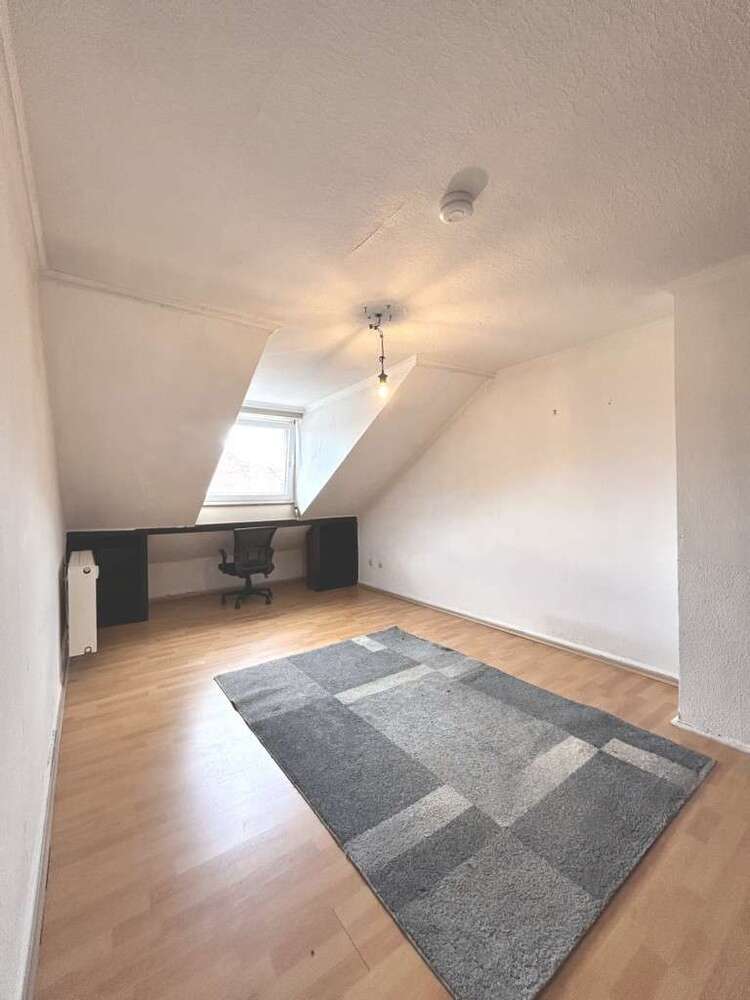 Wohnung zum Mieten in Karlsruhe 390 € 31 m²