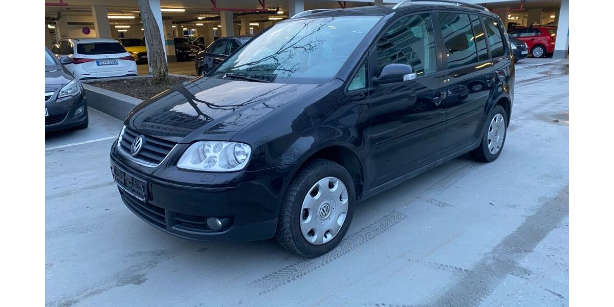 VW Touran 240.000 km 1.200 &euro; München 80809