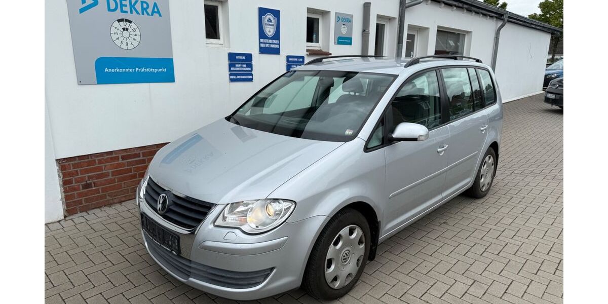 VW Touran 234.261 km 4.340 &euro; Glückstadt 25348