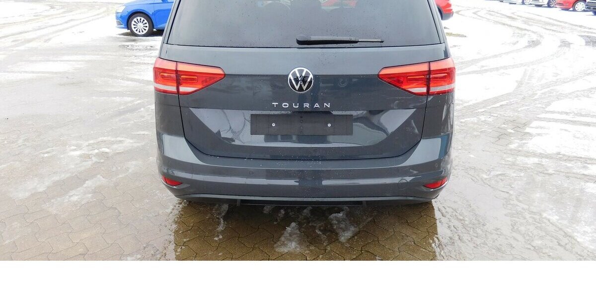 VW Touran 1.5 Comfortlin Active TSI 5 Sitze Navi 21.400 km 25.990 &euro; Vordorf 38533