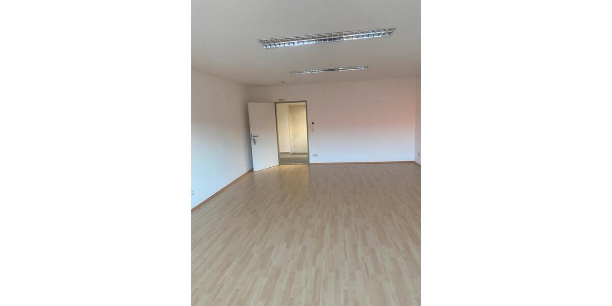 Gewerbeobjekt Brannenburg - 210&euro; | Angebot:26284122