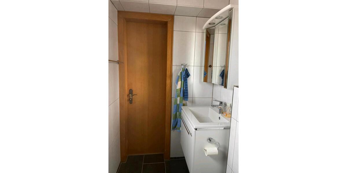 Reihenhaus Arnsberg Holzen - 5 Zimmer, 120 m&sup2;, 1.200&euro; | Angebot:26042794