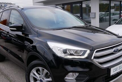 Ford Kuga 110.000 km 17.999 € Fürth 90763