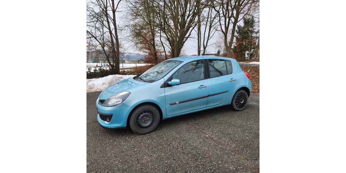 Renault Clio 211.700 km 550 &euro; Bayreuth 95445