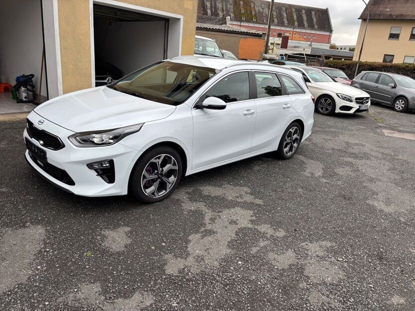 Kia ceed / Ceed 63.000 km 17.999 € Bayreuth 95447