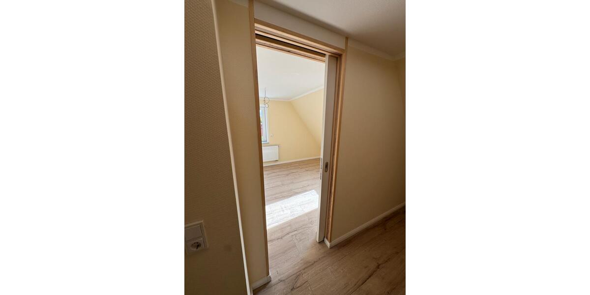 Etagenwohnung Großefehn - 5 Zimmer, 131 m&sup2;, 1.040&euro; | Angebot:26327304