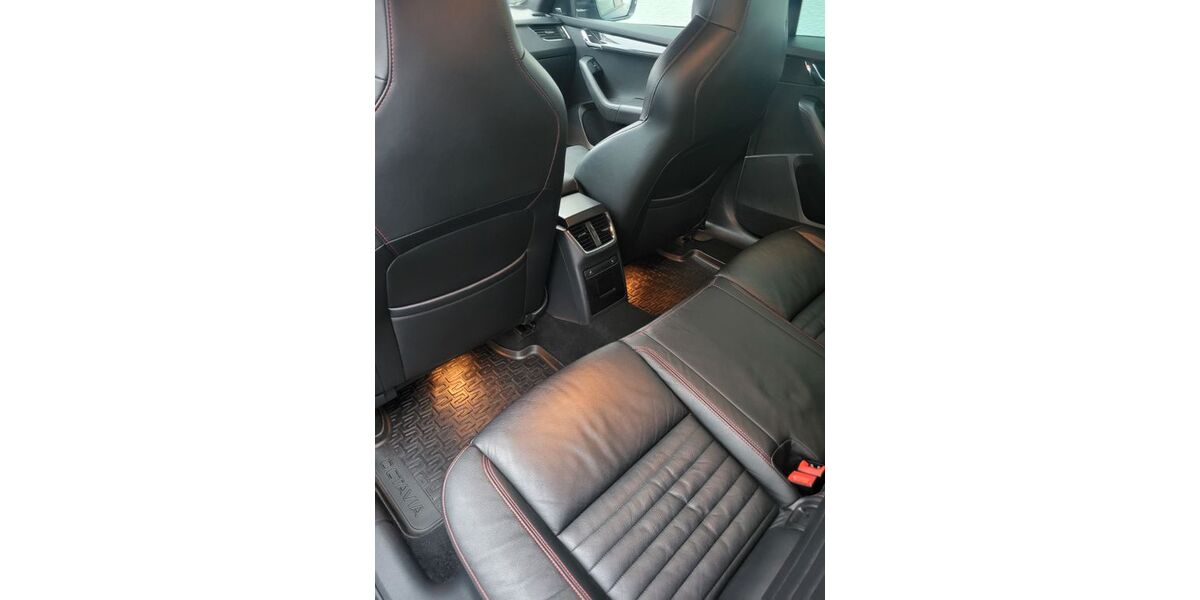 Skoda Octavia 153.756 km 14.500 &euro; Berlin 13469