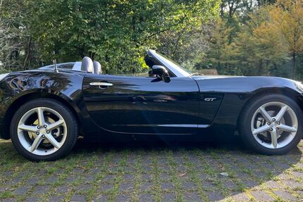 Opel GT 32.800 km 19.500 &euro; Borken 46325