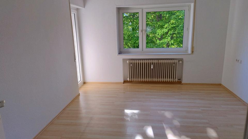 Etagenwohnung Radolfzell am Bodensee - 3.5 Zimmer, 82 m&sup2;, 920&euro; | Angebot:26399989