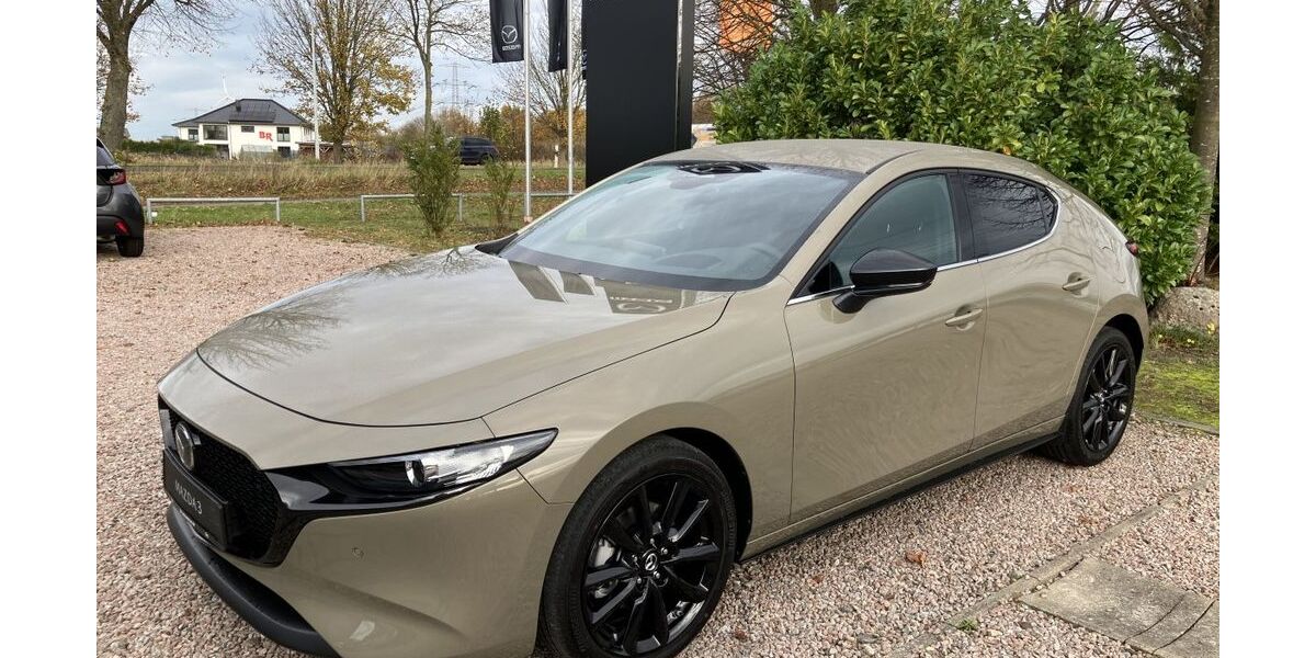 Mazda 3 1.569 km 25.990 &euro; Rostock-Roggentin 18184