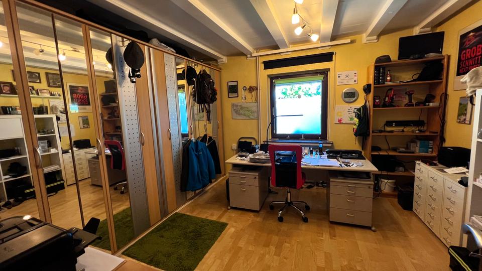 Einfamilienhaus Extertal - 7 Zimmer, 190 m&sup2;, 1.400&euro; | Angebot:25378281