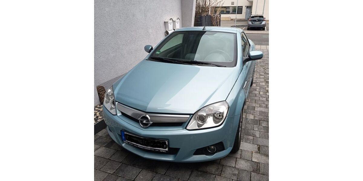 Opel Tigra 45.000 km 5.900 &euro; Kriftel 65830