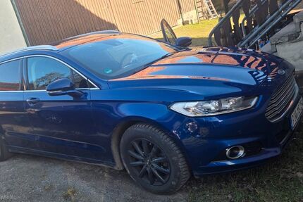 Ford Mondeo 185.000 km 10.100 &euro; Schöna 01814