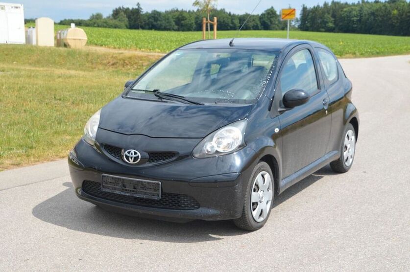 Aygo (X)