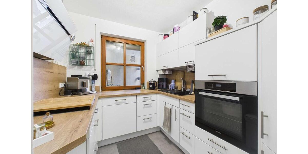 Etagenwohnung Straubing - 3 Zimmer, 74 m&sup2;, 940&euro; | Angebot:26396778