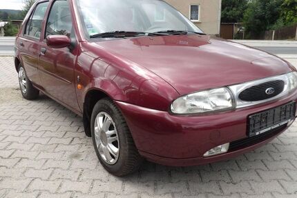 Ford Fiesta 60.000 km 2.499 &euro; Bautzen 02625
