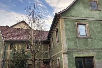 Haus zum Kaufen in Ebern 39.000 € 127.44 m² 5 zimmer