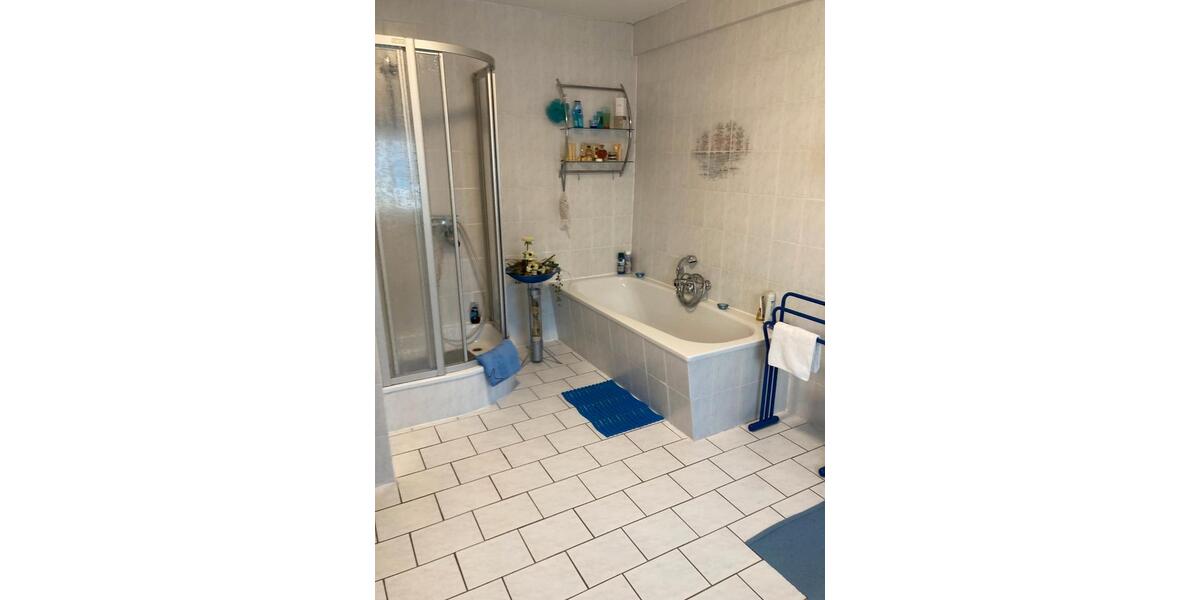Einfamilienhaus Breidenbach - 7 Zimmer, 134 m&sup2;, 249.000&euro; | Angebot:26327518
