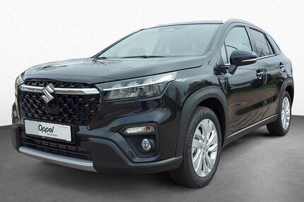 Suzuki (SX4) S-Cross 2.321 km 24.444 € Ansbach 91522