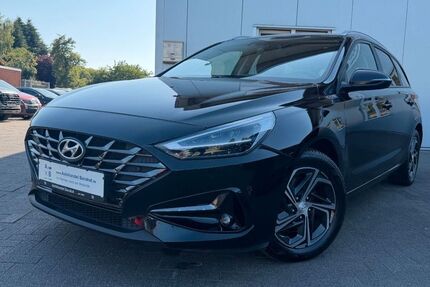 Hyundai i30 127.837 km 12.999 &euro; Heide 25746