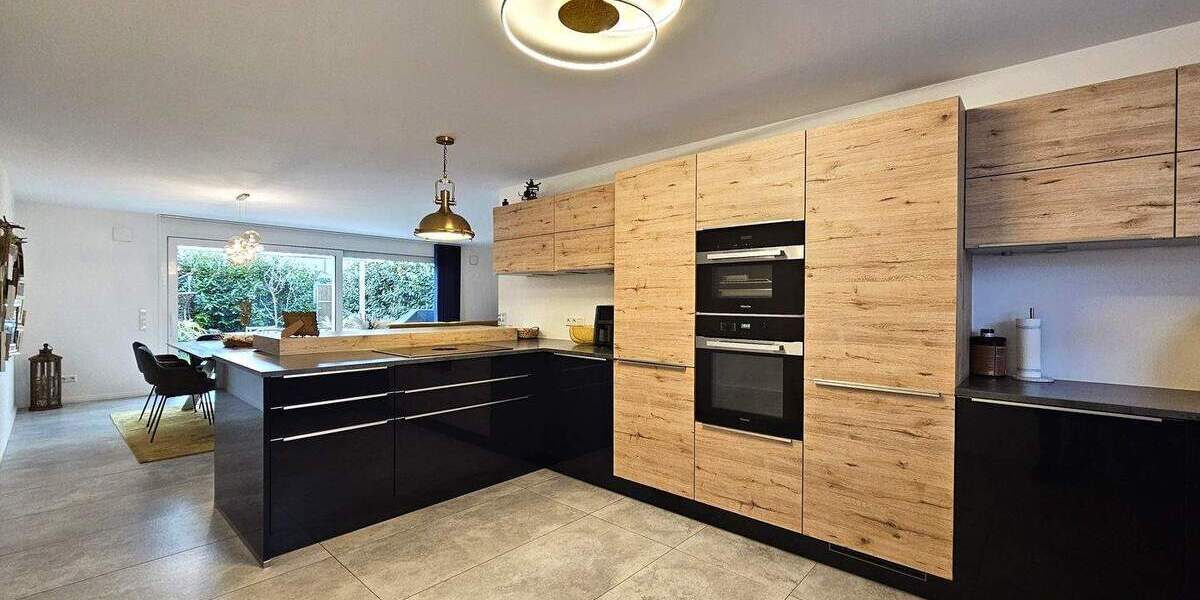 Reihenmittelhaus Albbruck - 4 Zimmer, 135 m&sup2;, 598.000&euro; | Angebot:26028506