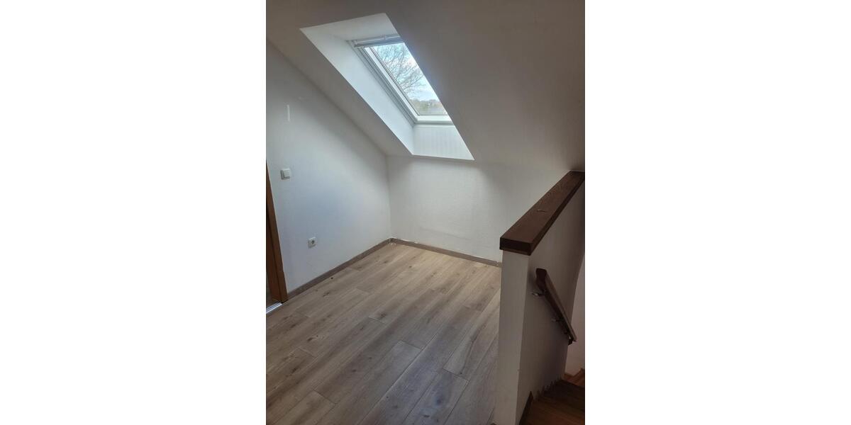 DG-Wohnung mit 46 m² Wohnfläche in Salzweg zu vermieten 2 zimmer