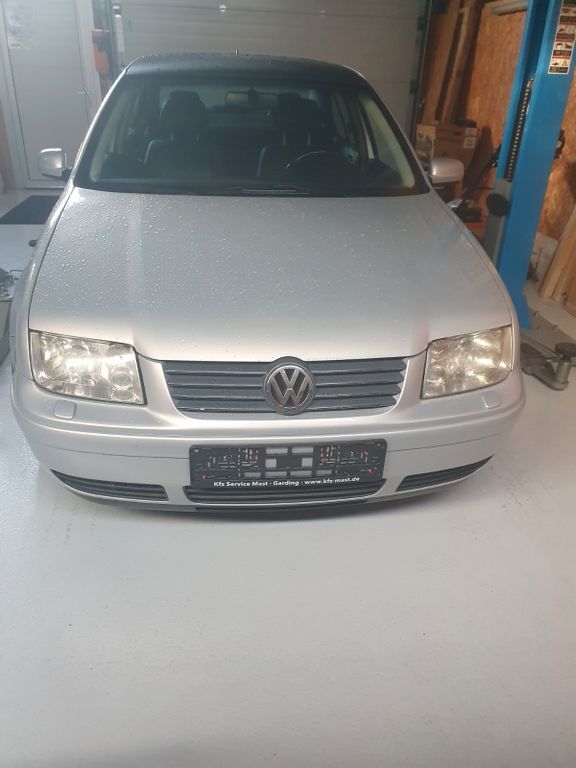 VW Bora 236.250 km 2.999 € Garding 25836