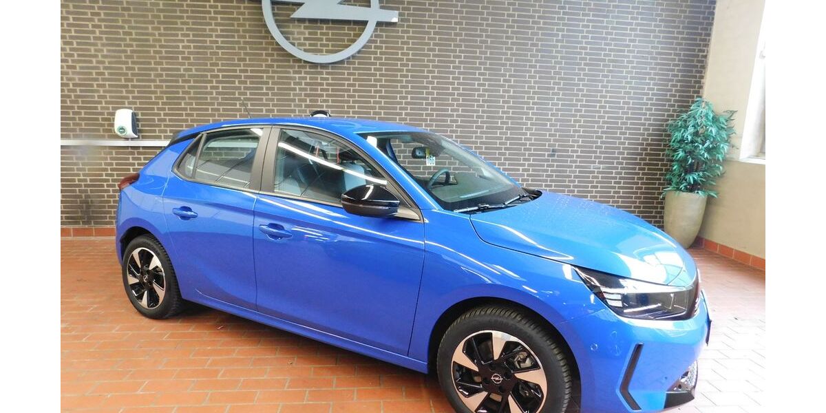 Opel Corsa 14.226 km 23.850 &euro; Garbsen 30823