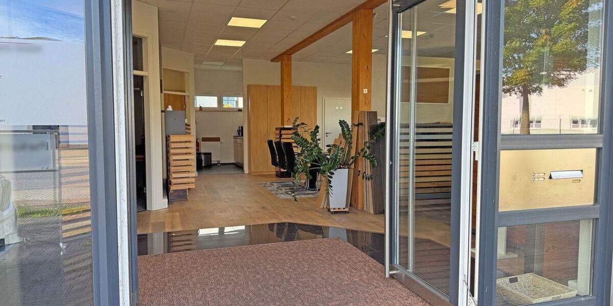 Gewerbeobjekt Voerde Holthausen - 4 Zimmer, 247 m&sup2;, 685.000&euro; | Angebot:23954829