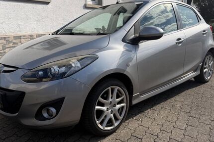Mazda 2 252.000 km 1.999 &euro; Edenkoben 67480
