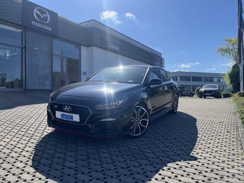 i30