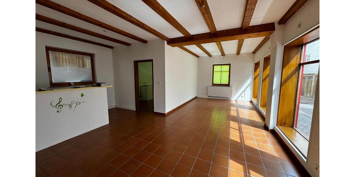 Gewerbeobjekt Rotenburg an der Fulda - 450&euro; | Angebot:26569372