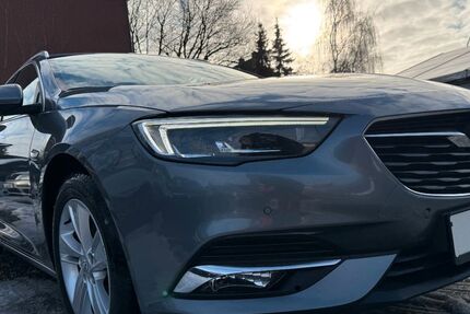 Opel Insignia 130.344 km 9.990 &euro; Hamburg 22179