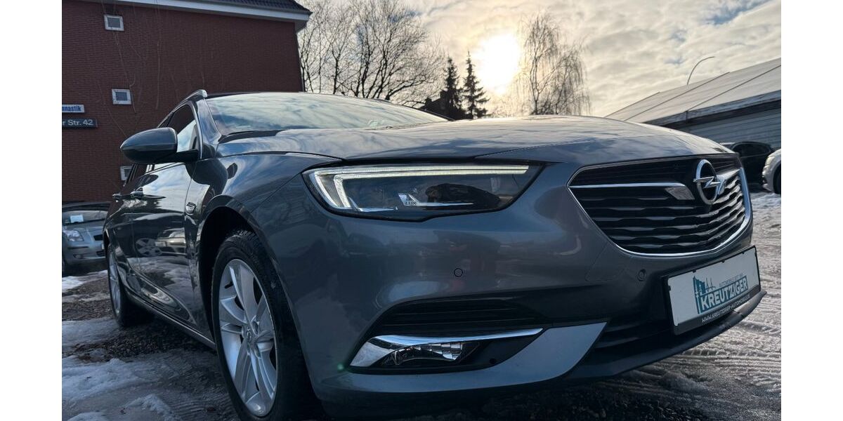 Opel Insignia 130.344 km 9.990 &euro; Hamburg 22179