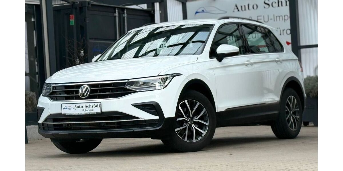 VW Tiguan 32.000 km 26.980 &euro; Pollenried 93152