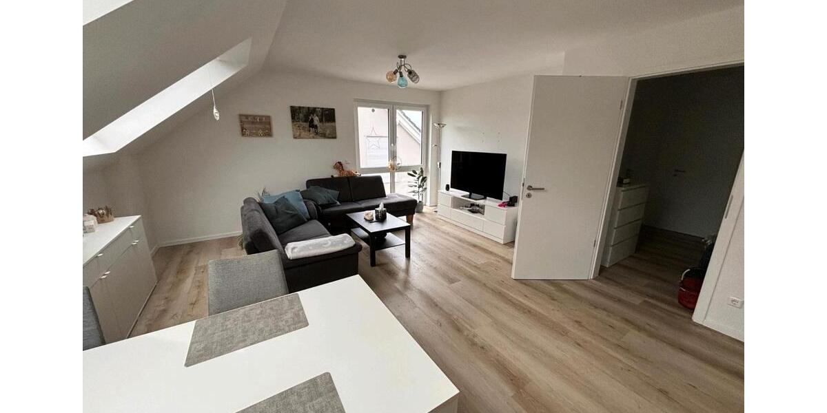Dachgeschoßwohnung Bielefeld Schildesche - 2 Zimmer, 75 m&sup2;, 1.150&euro; | Angebot:26408150