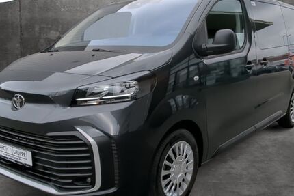 Toyota Proace (Verso) 4.737 km 40.990 &euro; Chemnitz 09119