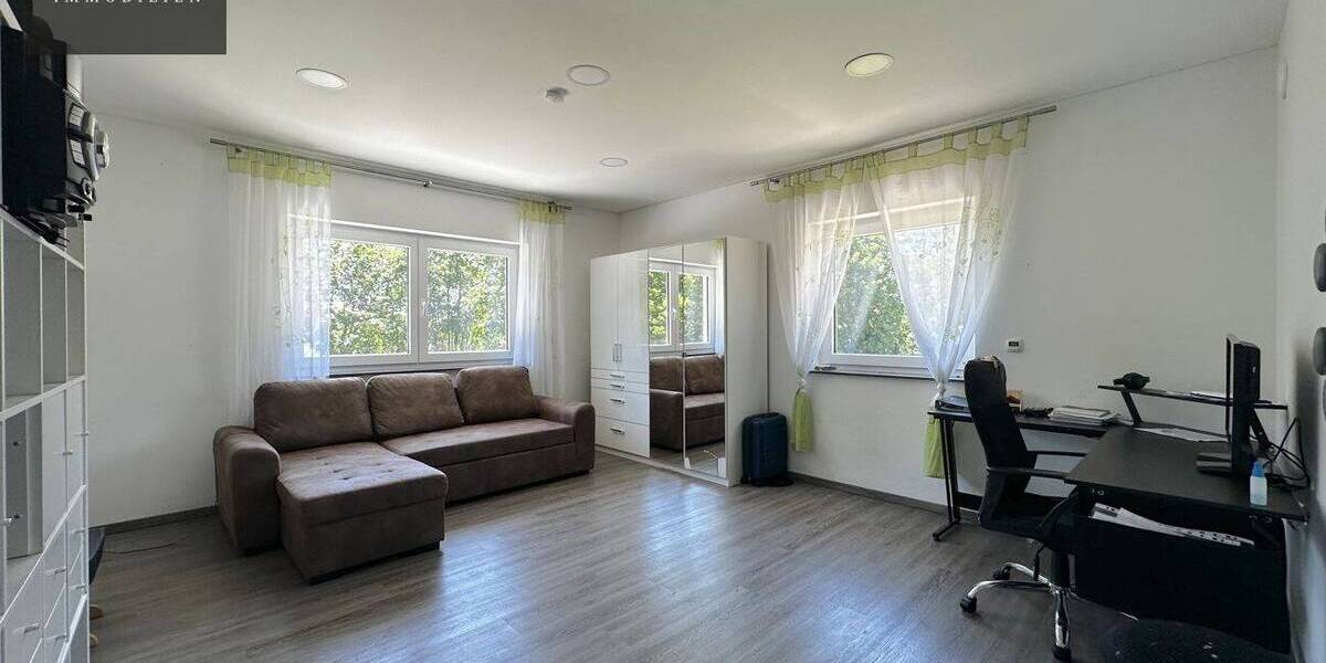 Einfamilienhaus Pegnitz - 7 Zimmer, 232 m&sup2;, 589.000&euro; | Angebot:26766676