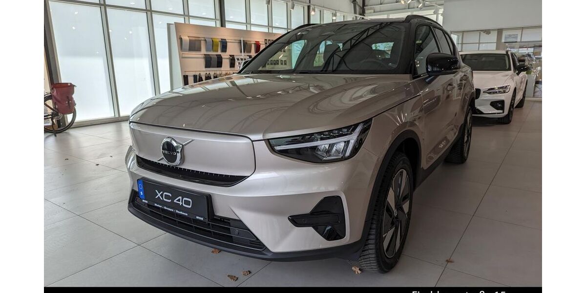 Volvo XC40 3.000 km 45.500 &euro; Dresden 01099
