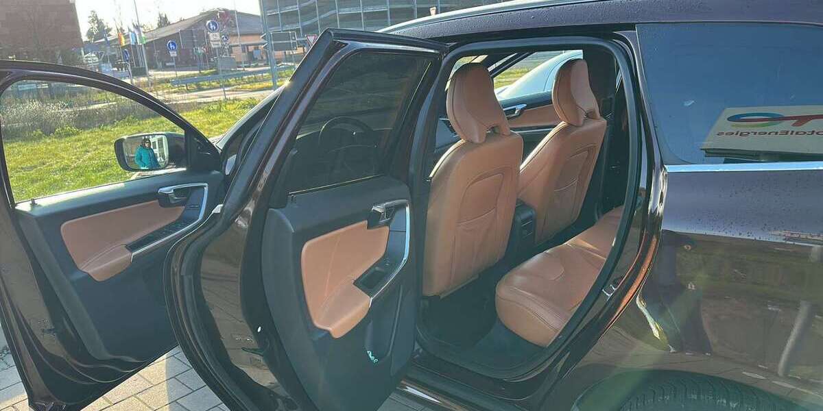 Volvo XC60 166.000 km 18.000 &euro; Großheubach 63920
