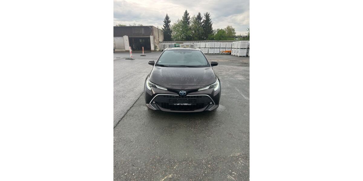 Toyota Corolla 161.000 km 16.500 &euro; Reichenbach 08468